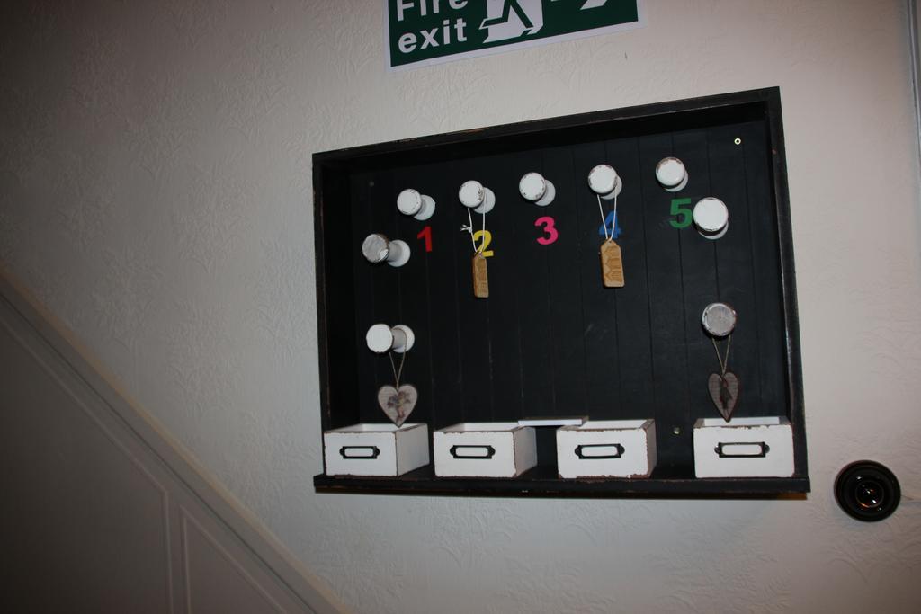 Candlelight B&B Minehead Bagian luar foto