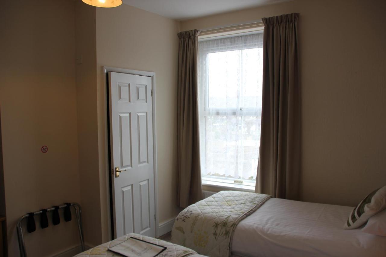 Candlelight B&B Minehead Bagian luar foto