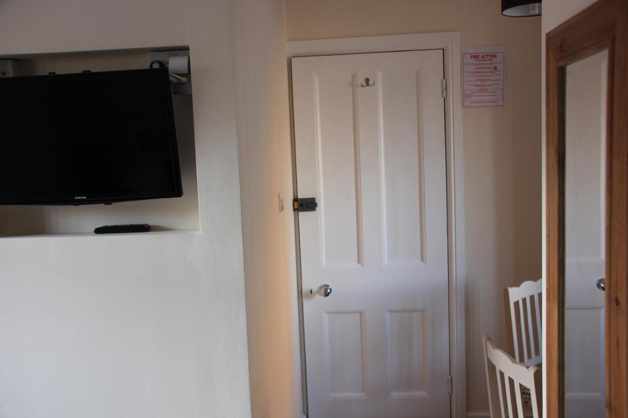 Candlelight B&B Minehead Bagian luar foto