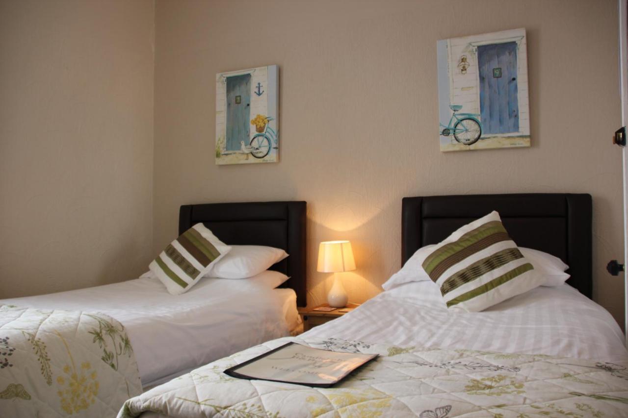 Candlelight B&B Minehead Bagian luar foto