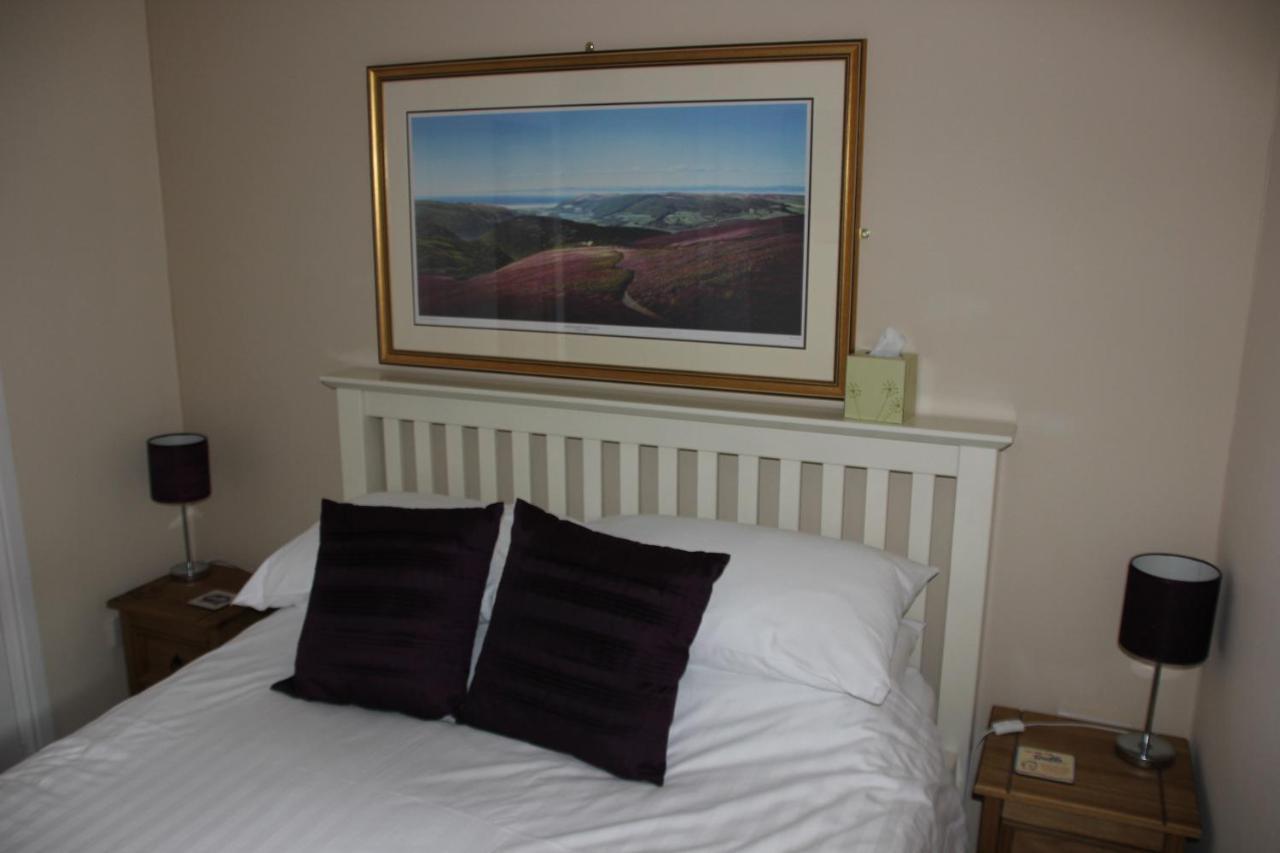 Candlelight B&B Minehead Bagian luar foto