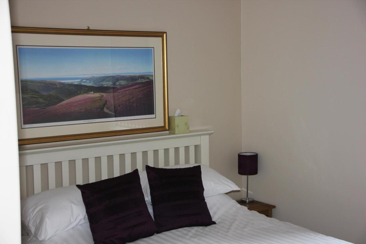 Candlelight B&B Minehead Bagian luar foto