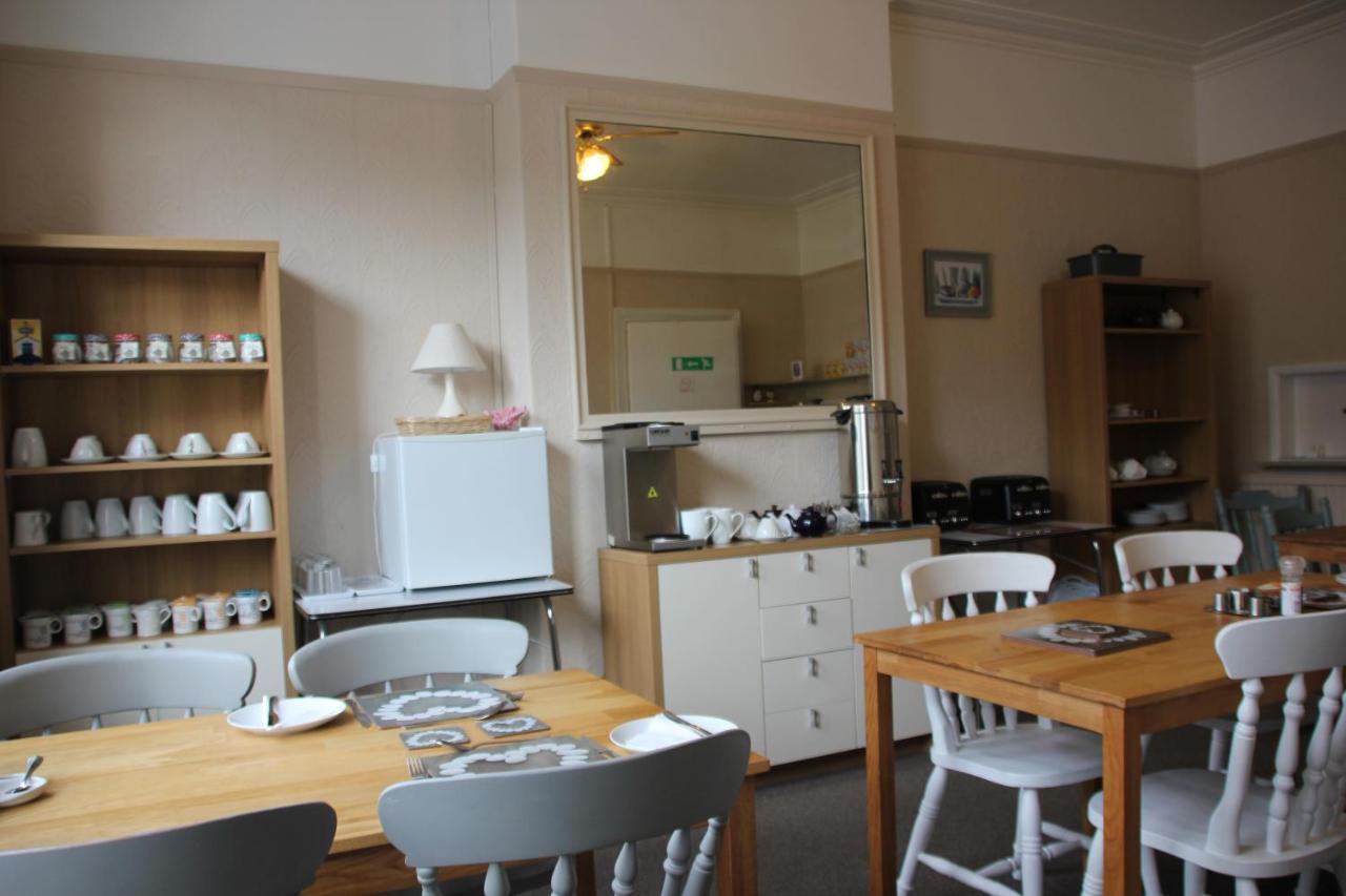 Candlelight B&B Minehead Bagian luar foto